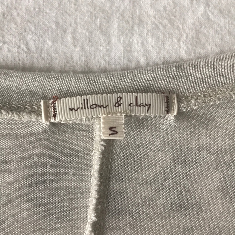 Long Shirt - Picture 2 of 4